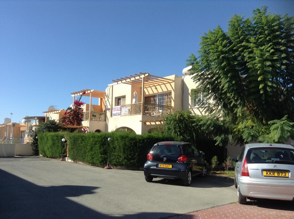 Santa Barbara Complex Apartamento Limassol Exterior foto