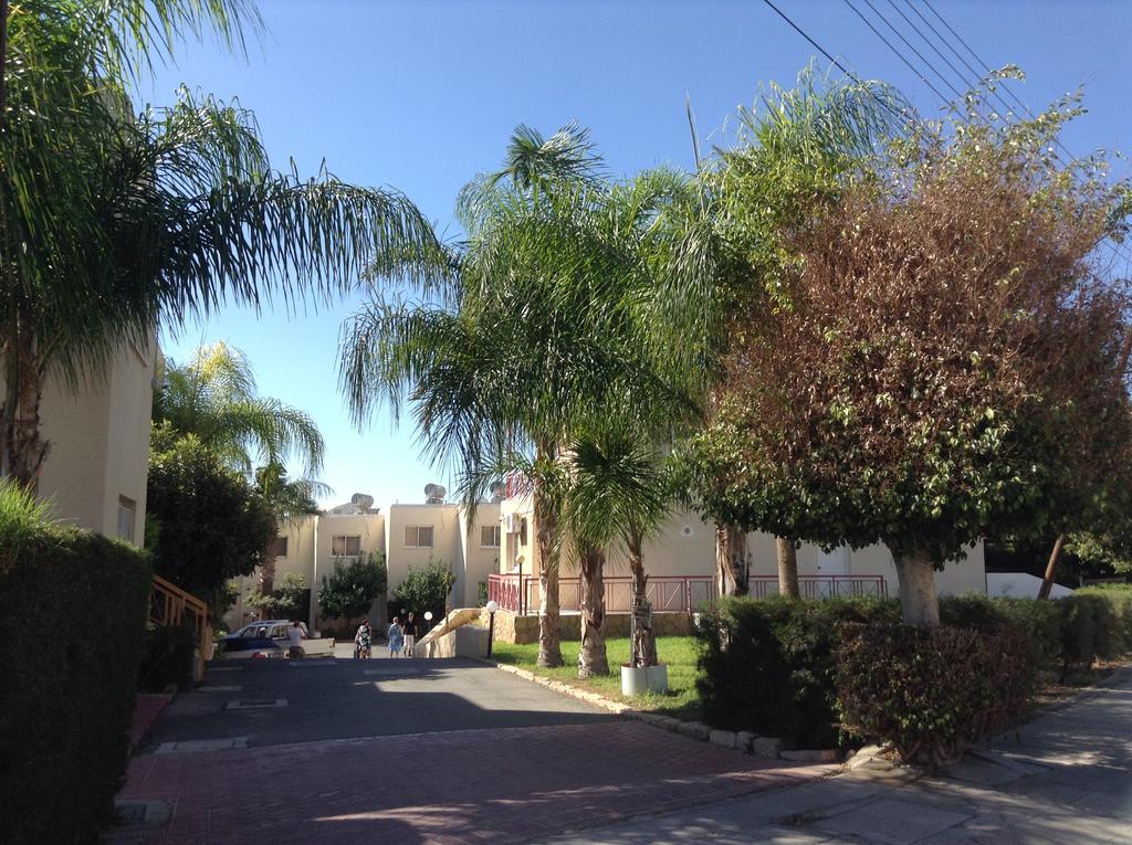 Santa Barbara Complex Apartamento Limassol Exterior foto