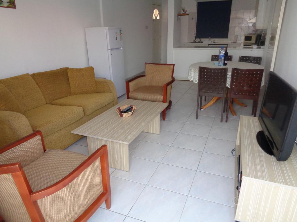 Santa Barbara Complex Apartamento Limassol Exterior foto