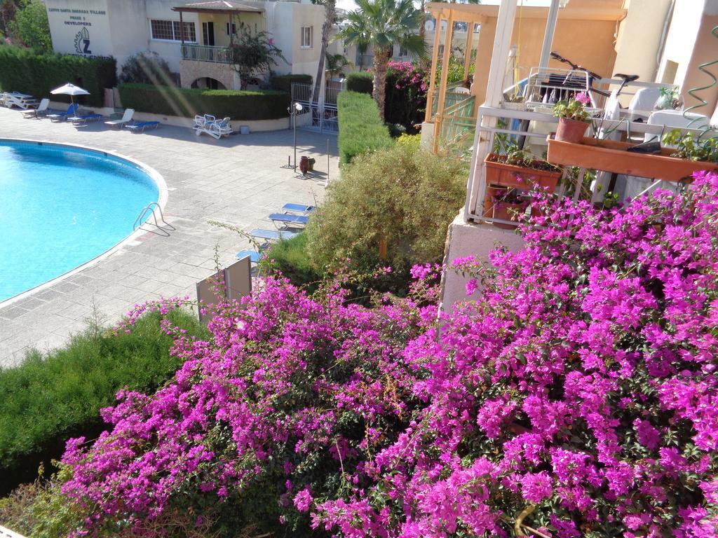 Santa Barbara Complex Apartamento Limassol Exterior foto